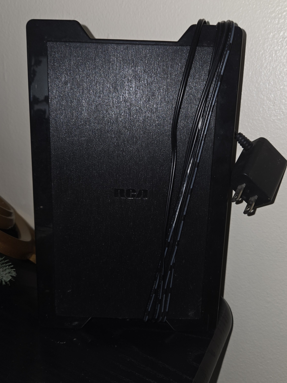RCA Black Electronic Speaker with Power Cord